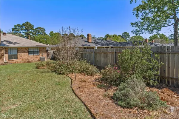 10004 Beaver Creek Drive, Shreveport, LA 71106