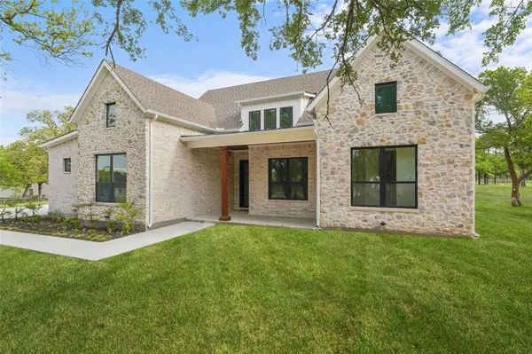 1000 Bluebonnet Ridge, Weatherford, TX 76087