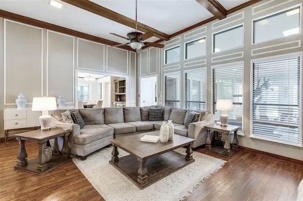 2236 Southern Circle, Carrollton, TX 75006