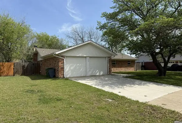 7905 Birchwood, North Richland Hills, TX 76180