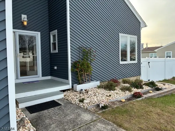 79 16Th St, Toms River Township, NJ 08753