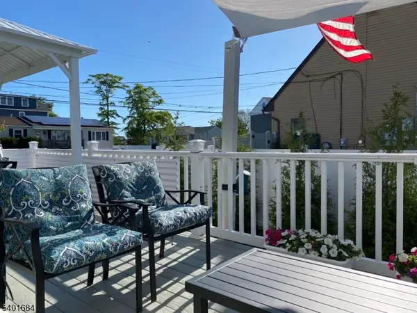 79 16Th St, Toms River Township, NJ 08753