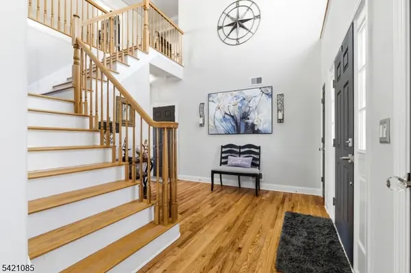 13 Jacob Way, Lopatcong Twp., NJ 08865