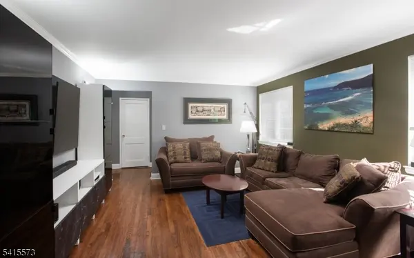 90C Troy Dr #C, Springfield Twp., NJ 07081