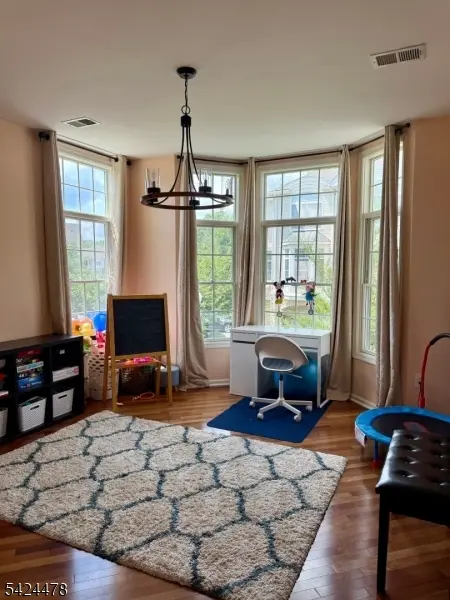 216 Edmonton Ct, Livingston Twp., NJ 07039