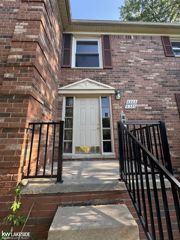 6322 Pepper Hill ST, West Bloomfield Twp, MI 48322