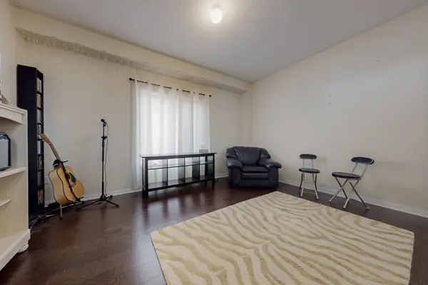 23 Edwin Carr ST, Clarington, ON L1C 0R8