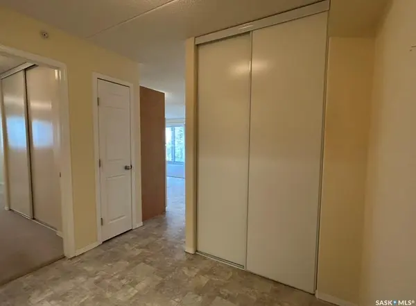 1637 1st STREET #208, Estevan, SK S4A 2X4