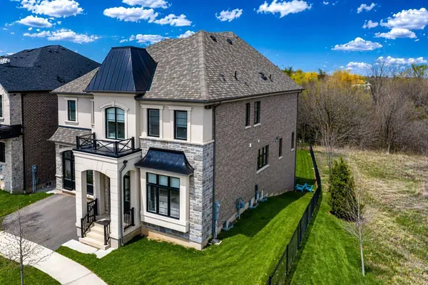 1416 Ford Strathy CRES S, Oakville, ON L6H 6E3