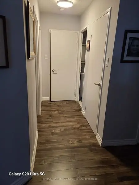 8 Lisa ST #407, Brampton, ON L6T 4S6