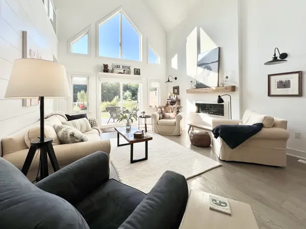 8 William James CT #28, Dysart Et Al, ON K0M 1S0