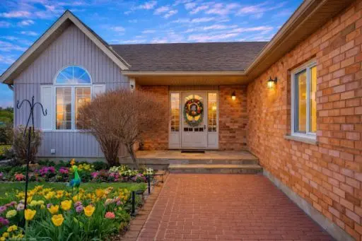 49 Torrance LN, Centre Wellington, ON N0B 1J0