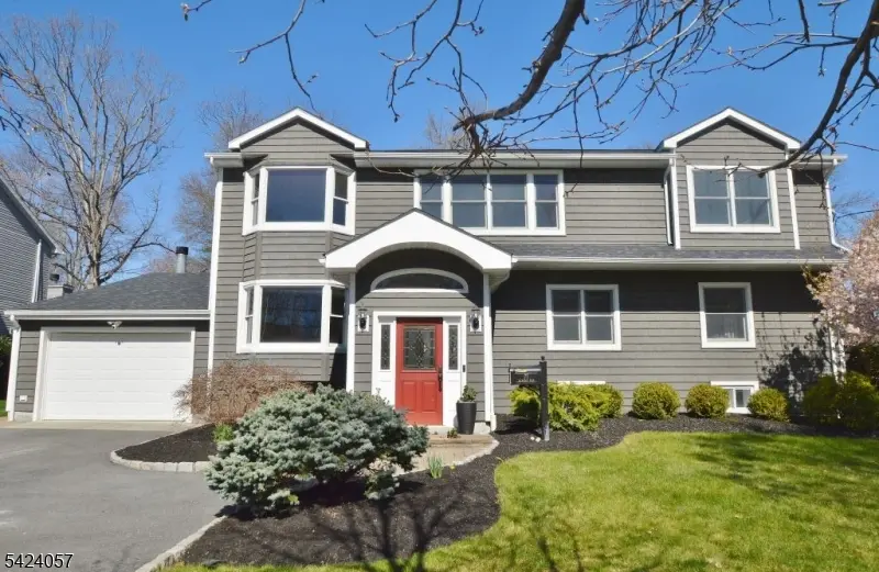 77 Rockwood Rd, Florham Park Boro, NJ 07932