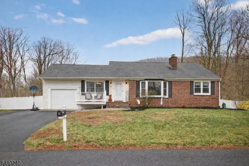 5 Birch Rd, Byram Twp., NJ 07821