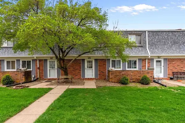 439 Peterson St., Iowa City, IA 52245