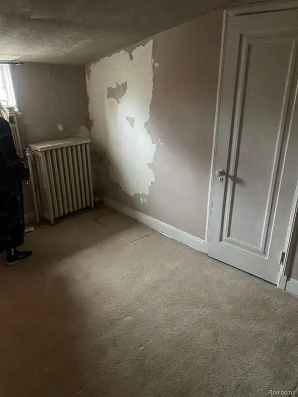 17515 PARKSIDE ST, Detroit, MI 48221