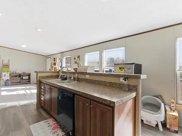 2722 Denver Road, Sunset, TX 76270