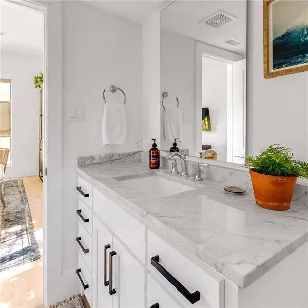 6905 Northridge Drive, Dallas, TX 75214