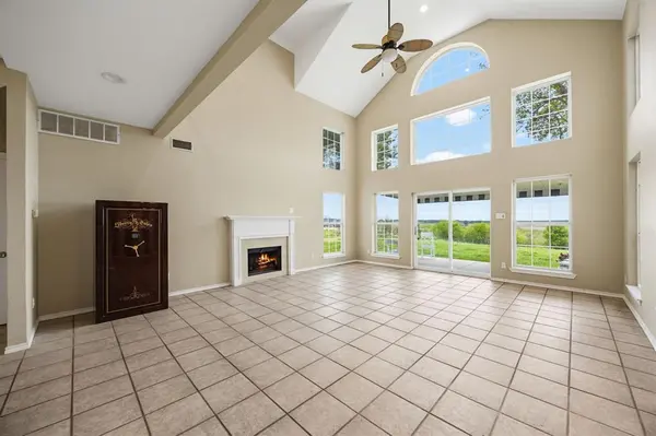 9578 Fm 740, Forney, TX 75126