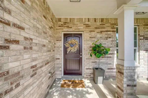 8329 Trickham Bend, Fort Worth, TX 76131