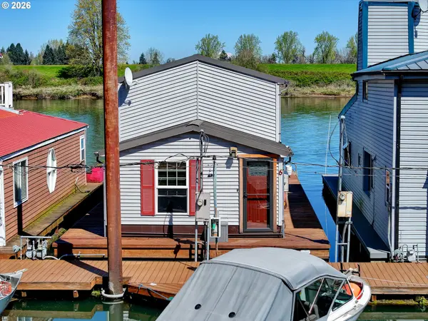 13022 NW Marina WAY #6, Portland, OR 97231