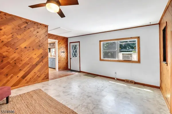 583 E Shore Rd, West Milford Twp., NJ 07421