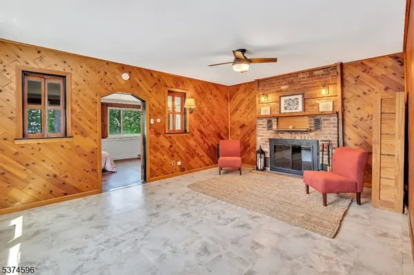 583 E Shore Rd, West Milford Twp., NJ 07421