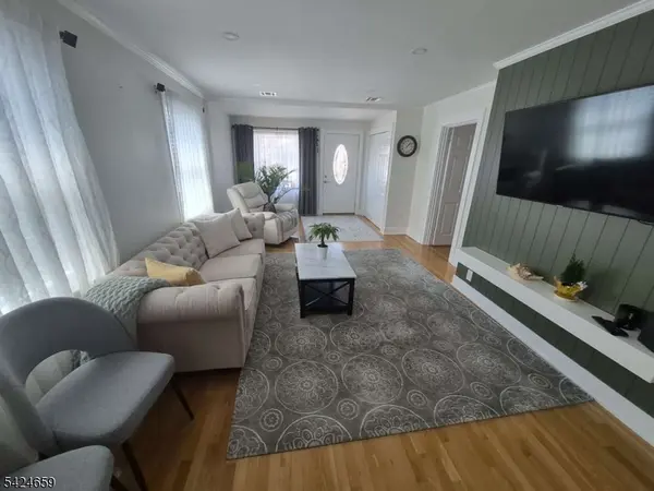 2245 Price St, Rahway City, NJ 07065