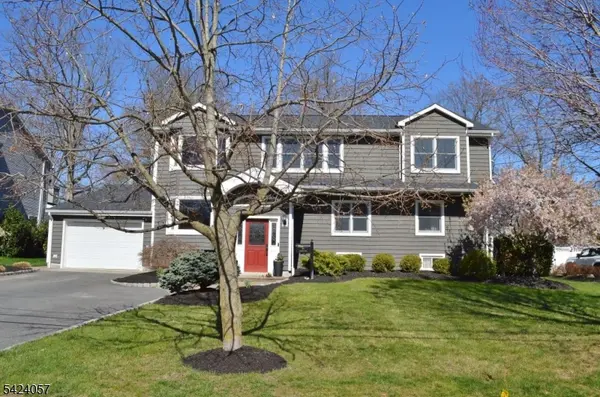 77 Rockwood Rd, Florham Park Boro, NJ 07932