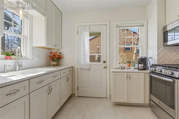 1425 E Kiowa ST, Colorado Springs, CO 80909