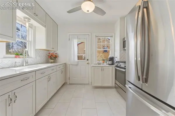 1425 E Kiowa ST, Colorado Springs, CO 80909