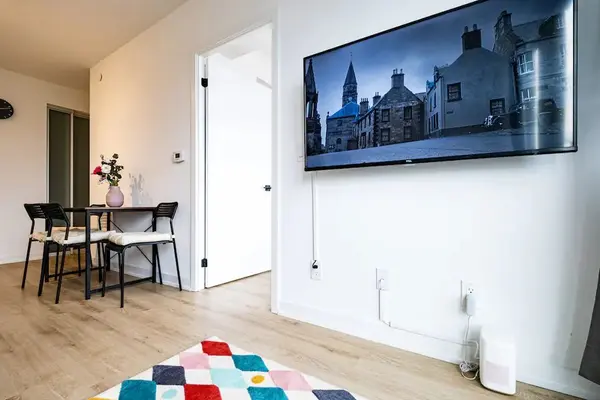 319 Javis ST #4917, Toronto C08, ON M5B 0C8