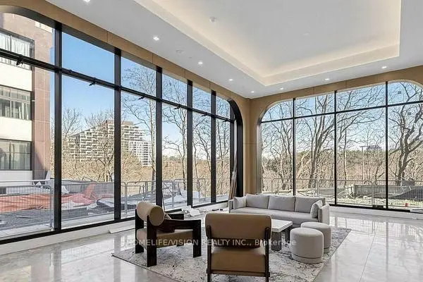 29 Green Trail CT #2209, Toronto C15, ON M2K 0J9