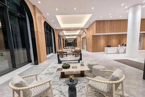 29 Green Trail CT #2209, Toronto C15, ON M2K 0J9