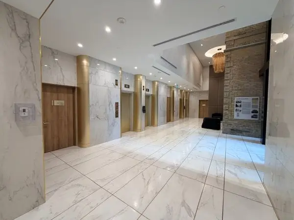 634 Church ST #3001, Toronto C08, ON M4Y 2G3