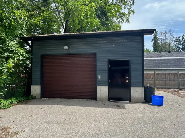 28 Caroline ST, Barrie, ON L4N 2S3