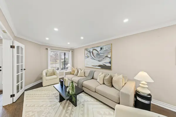 33 Hutton CRES, Caledon, ON L7C 1A3