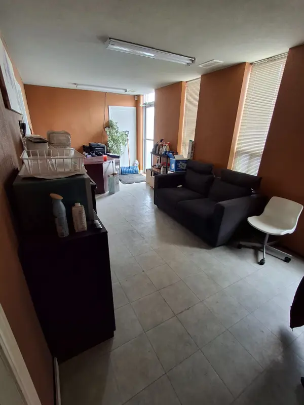 703 Garyray DR, Toronto W05, ON M9L 1R2