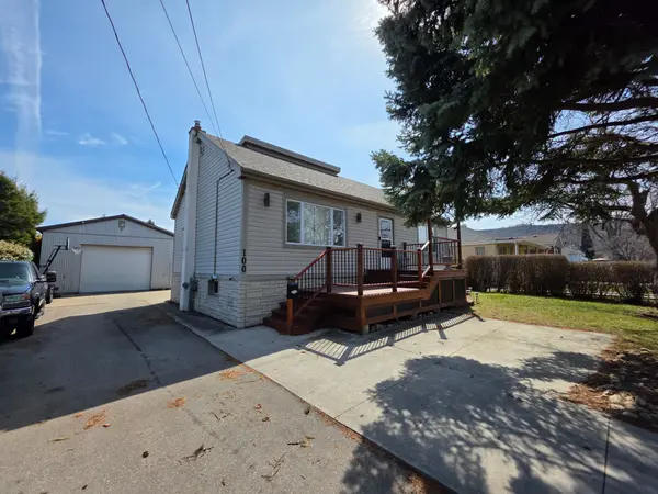 100 Corman AVE #Upper Level, Hamilton, ON L8G 3W2