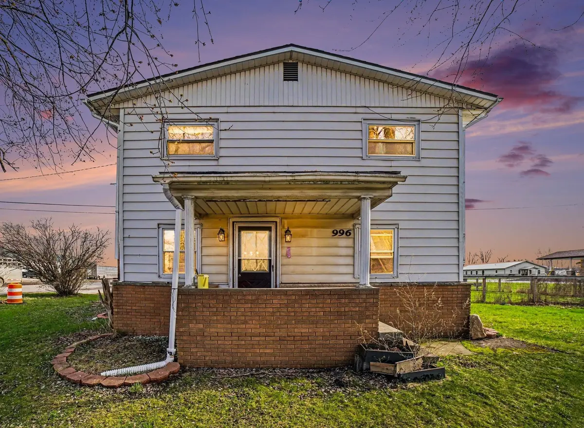 996 E Monroe RD, Bethany Twp, MI 48880