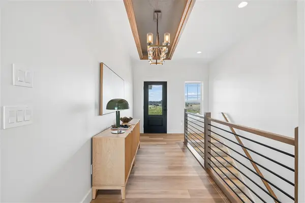 900 Crestview Drive, Solon, IA 52333