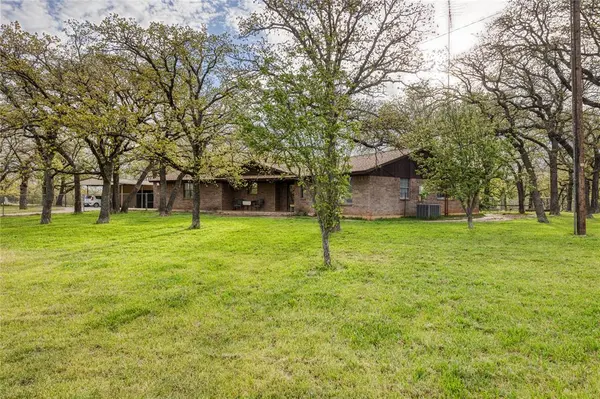 243 County Road 3851, Poolville, TX 76487