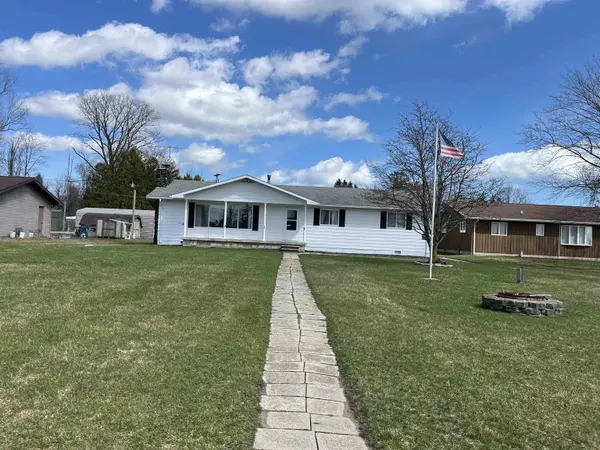 716 Allen CT, Au Gres Twp, MI 48703