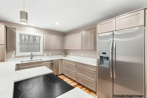 2418 Hawks Eye DR, Kearney Twp, MI 49615