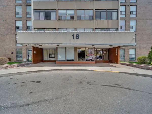 18 Knightsbridge RD #1003, Brampton, ON L6T 3X5