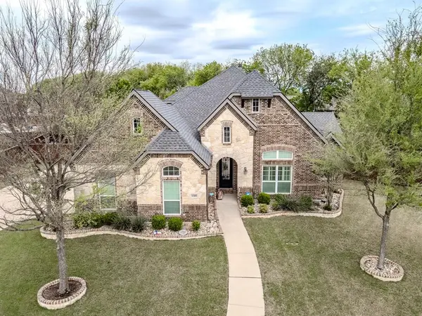 1305 Chisholm Trail Court, Midlothian, TX 76065