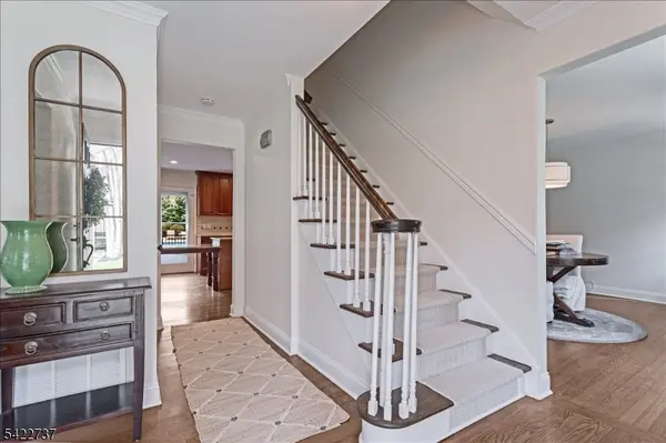 42 Dean Rd, Mendham Boro, NJ 07945