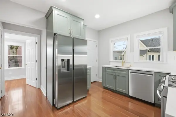 16 Munn St #2, Montclair Twp., NJ 07042