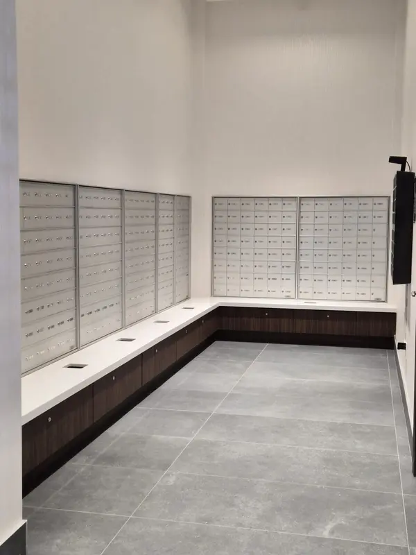 27 Korda Gate #1607, Vaughan, ON L4K 0P6