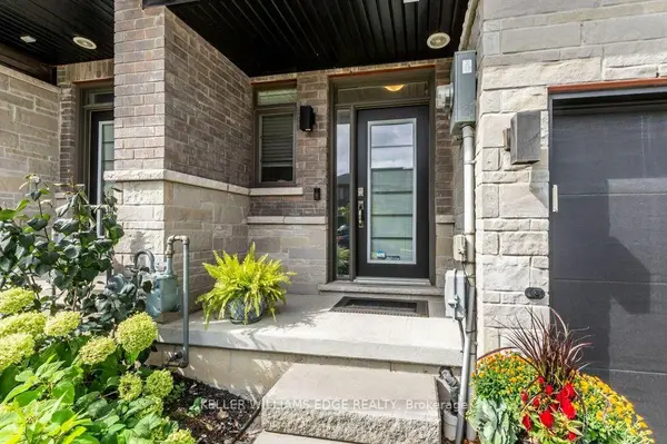 5 Greenwich AVE, Hamilton, ON L8J 2R9